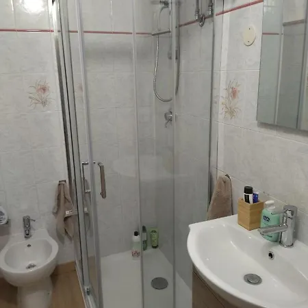 La Finestra Su Terme Apartment *